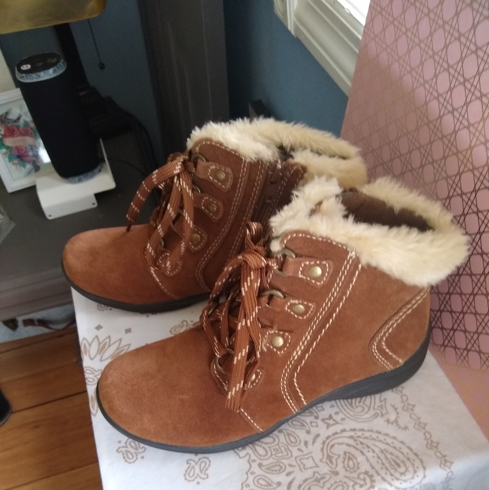Earth Origins Ankle Boots
